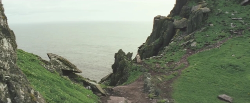 Star Wars_ The Last Jedi Trailer (Official) - Downloaded from EachVideo.com.mp4_000033176.jpg