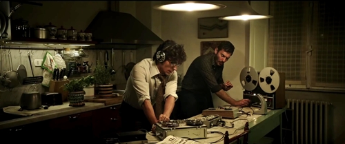 ALL THE MONEY IN THE WORLD - Official Trailer (HD).mp4_000082277