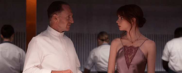 The Menu (2022) - Ralph Fiennes, Anya Taylor-Joy