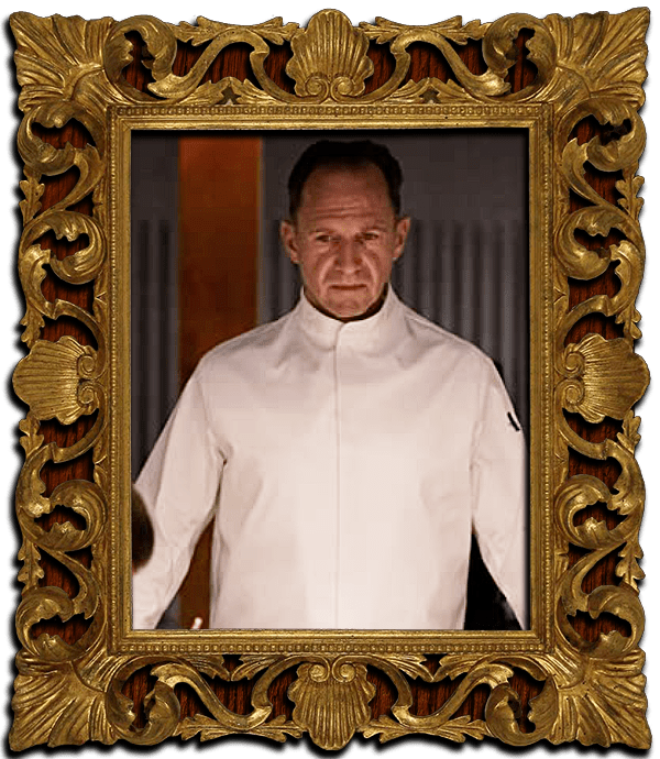 15 Best Performance - Ralph Fiennes "The Menu"